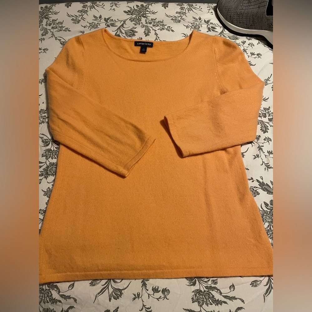 Cashmere sweater